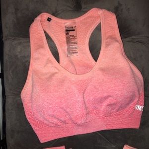 SOLD Coral Gymshark seamless bra